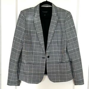 Banana Republic Black and White Check/ Plaid Blazer